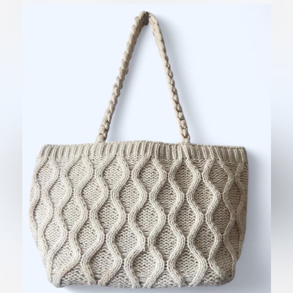 Elegant Cream Knit Tote Bag